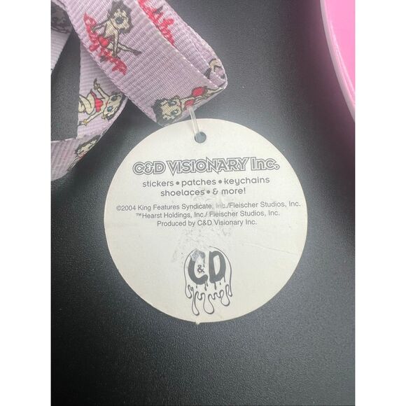 Betty boop small plate and shoe lace - Picture 9 of 10